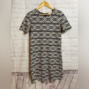 Everly Black and White Tribal Print Dress Womens Size Large